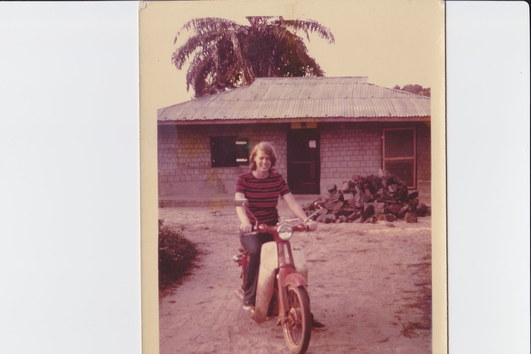 Doris Rouse, Peace Corp volunteer